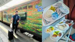 Duronto Express First Class Food Review || Howrah to Mumbai || Indian Railways || Ep1
