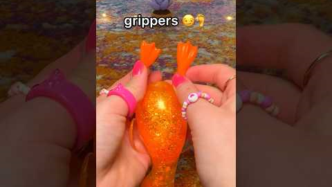 Unboxing the WEIRDEST ITEMS from AMAZON! 😳🤨 *rare $1 fidgets*